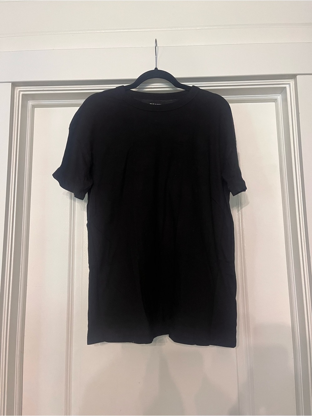 Old Navy Black Short Sleeve Crewneck Tee